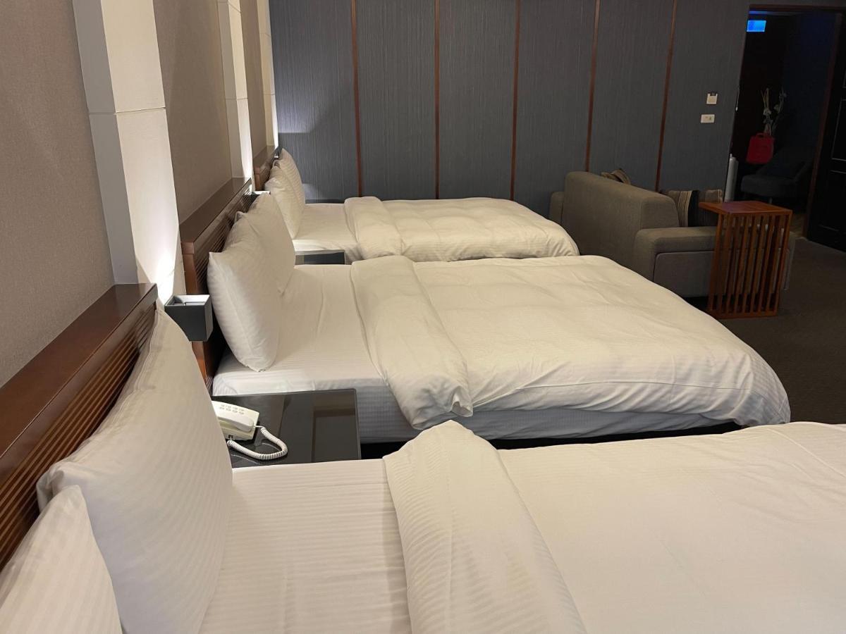 Sun Sweet Hotel Luodong Buitenkant foto
