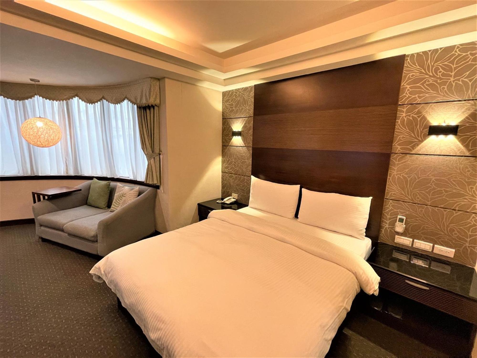 Sun Sweet Hotel Luodong Kamer foto