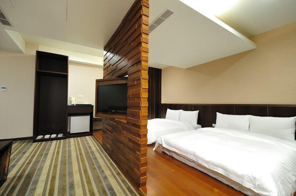 Sun Sweet Hotel Luodong Buitenkant foto