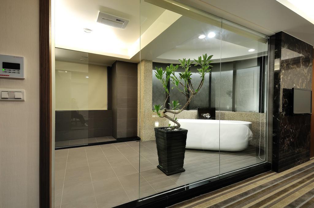 Sun Sweet Hotel Luodong Buitenkant foto